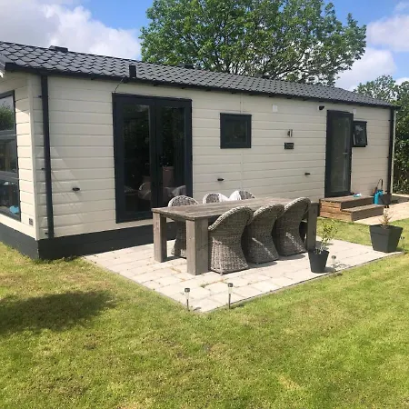 Holiday home Wiringherlant-30 By Interhome *